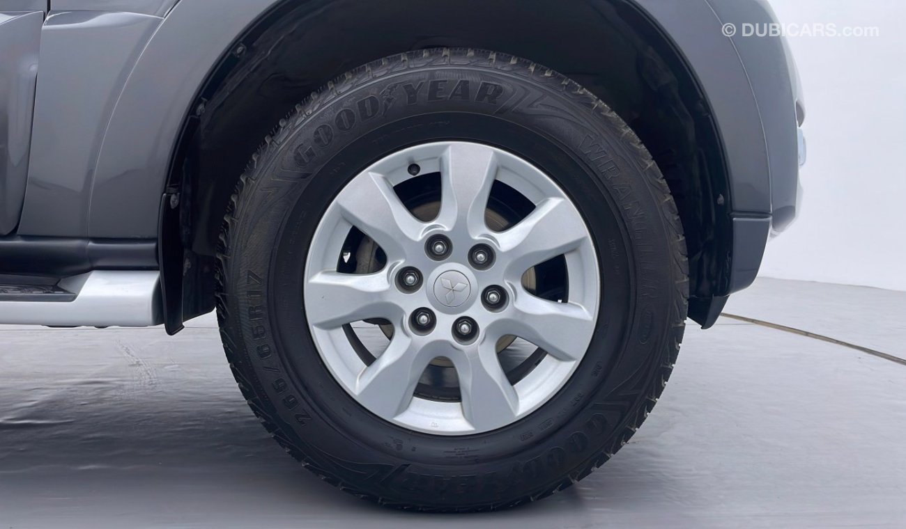 Mitsubishi Pajero GLS BASE 3.5 | Under Warranty | Inspected on 150+ parameters