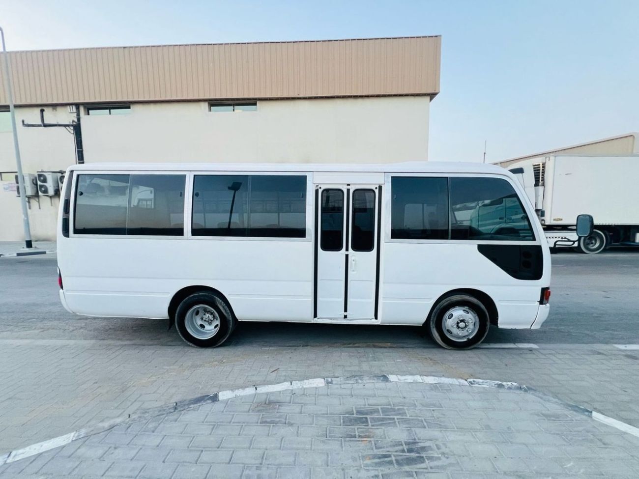 Toyota Coaster Disel/ 14B /Excellent condition