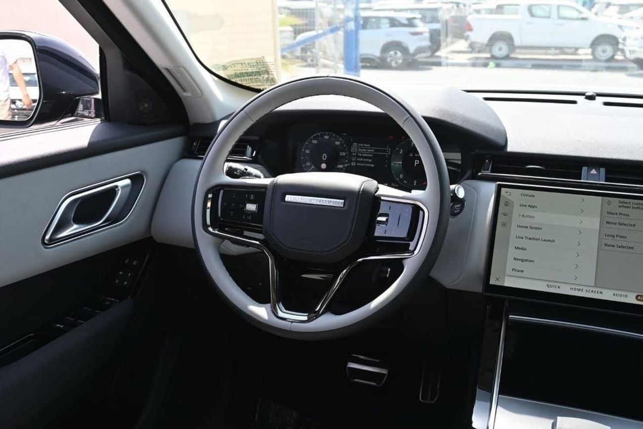 لاند روفر رينج روفر فيلار R-DYNAMIC SE Land Rover Range Rover Velar, R Dynamic SE 2.0L Turbo AWD, Model 2025, Color Santorini 