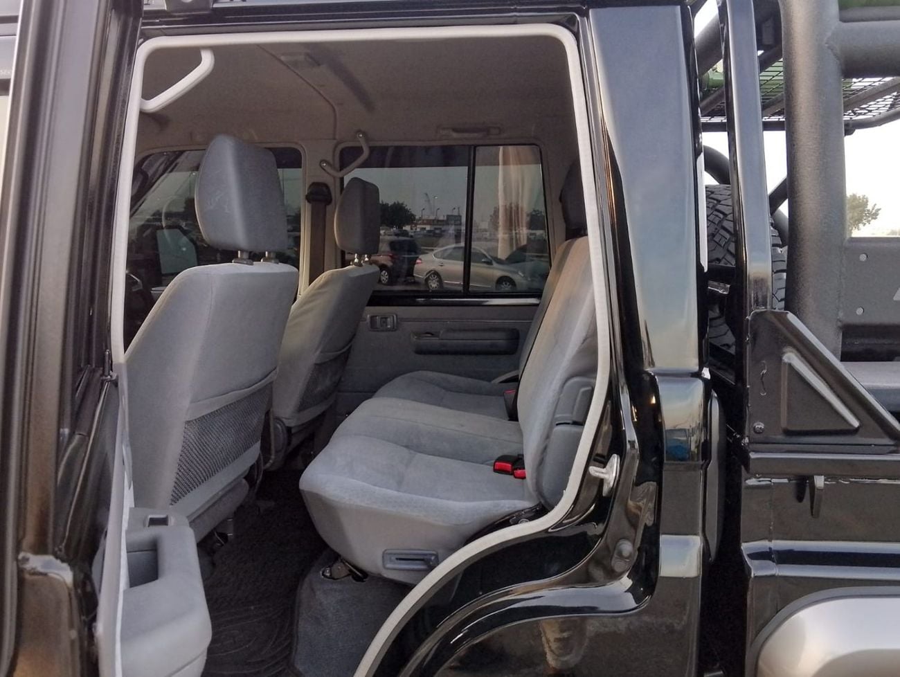 Toyota Land Cruiser Pick Up