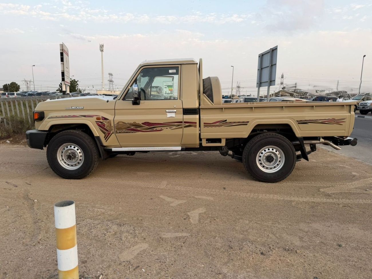 تويوتا لاند كروزر بيك آب LC79 SC 2.8 AT Full 2025