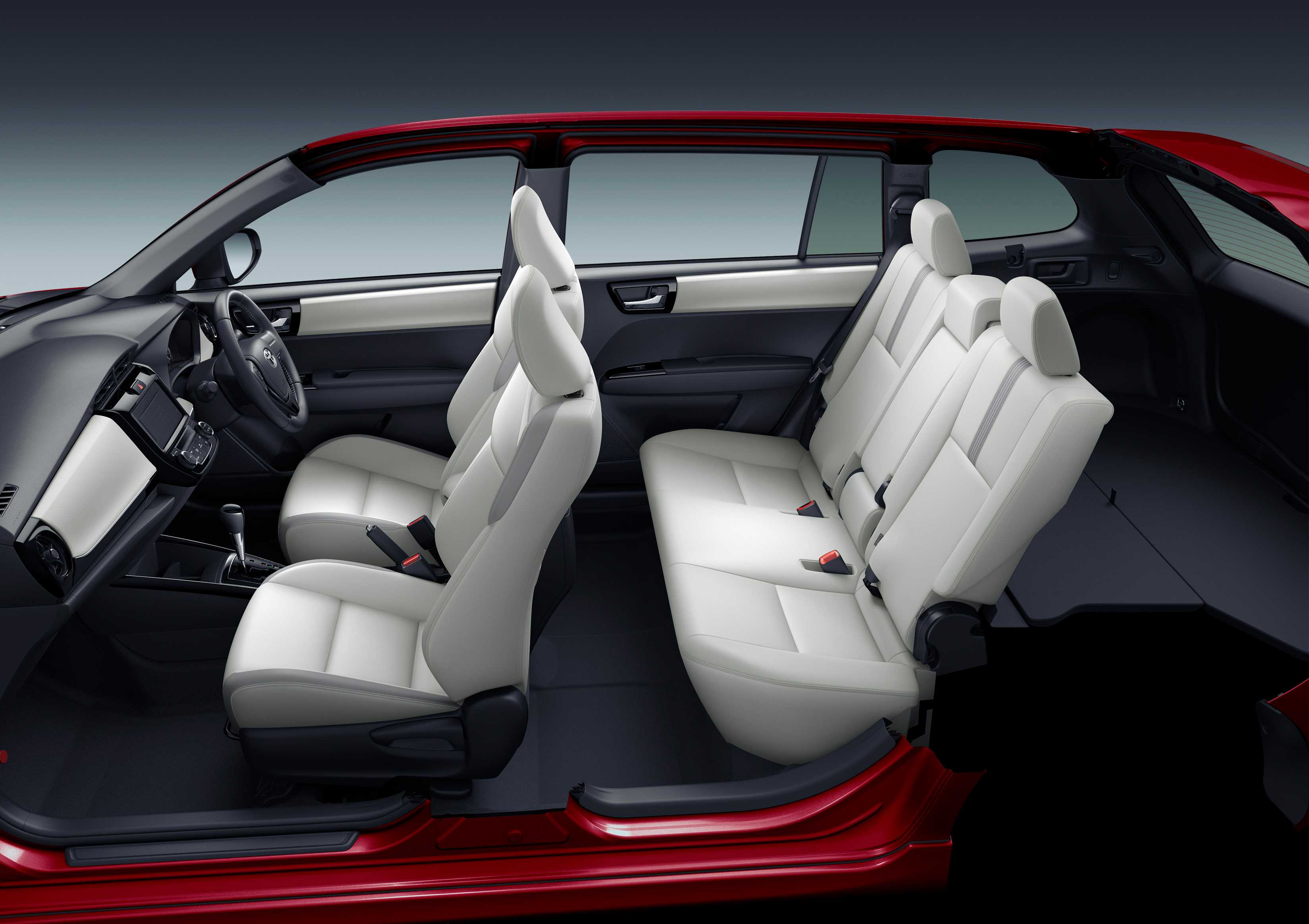 Toyota Fielder interior - Seats