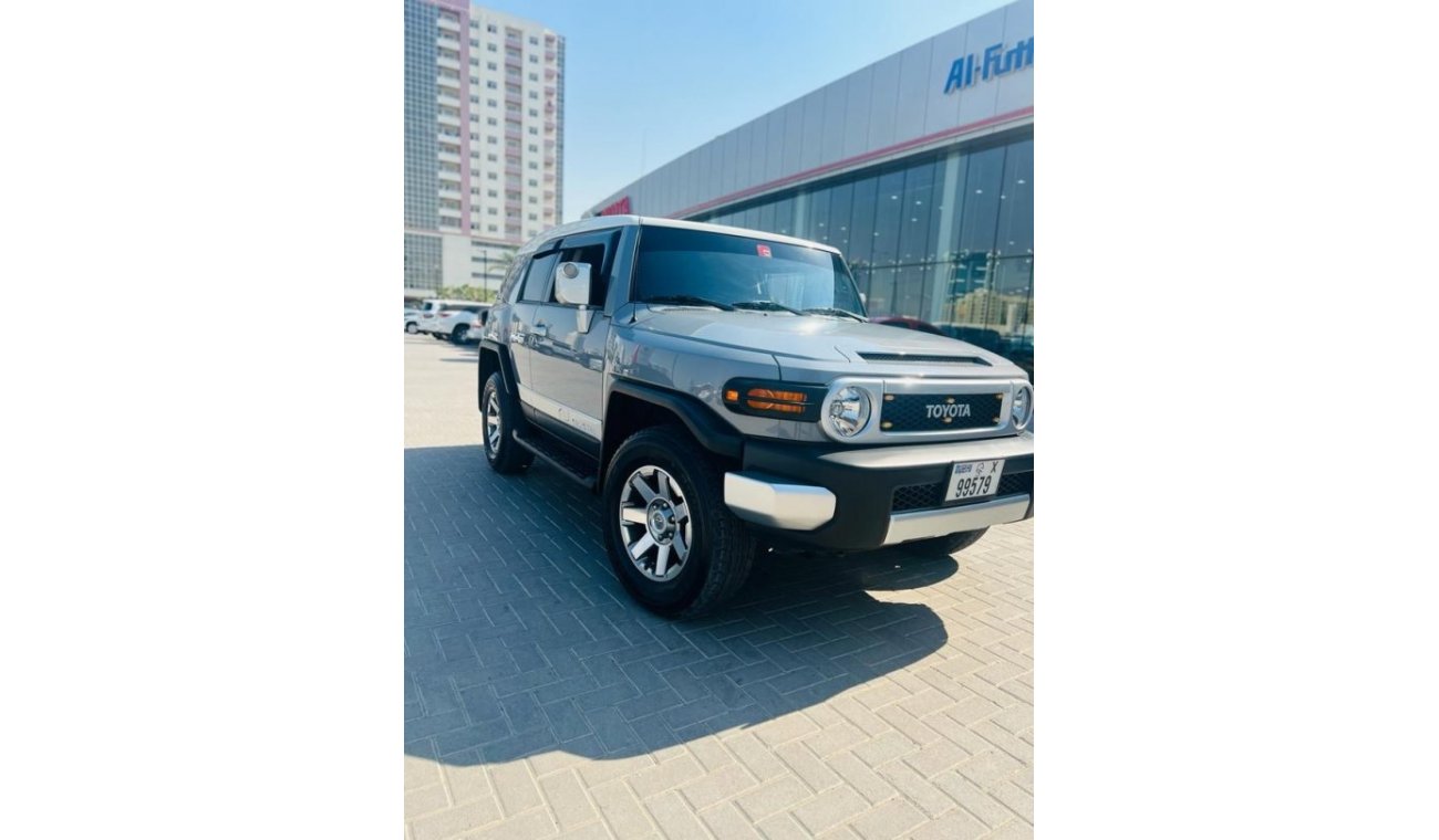 Toyota FJ Cruiser Accident free,First owner,Agency Maintained.Climate,Under warranty