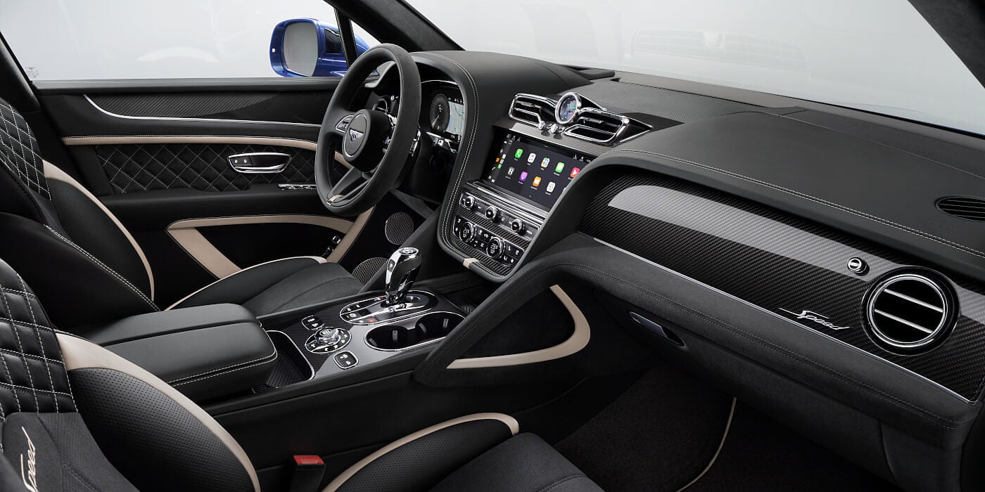 Bentley Bentayga interior - Cockpit