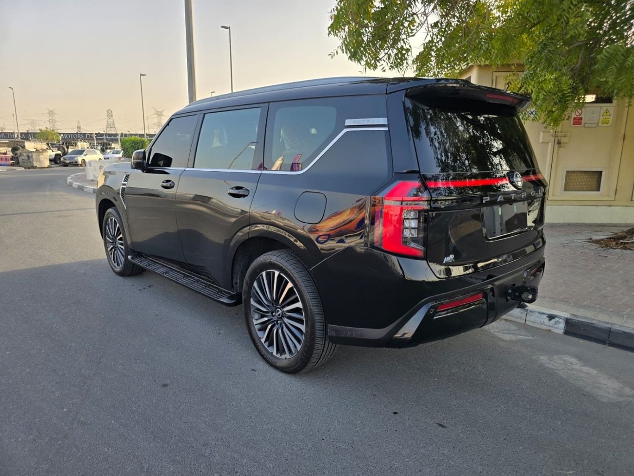 Nissan Patrol LE Platinum City 3.5L