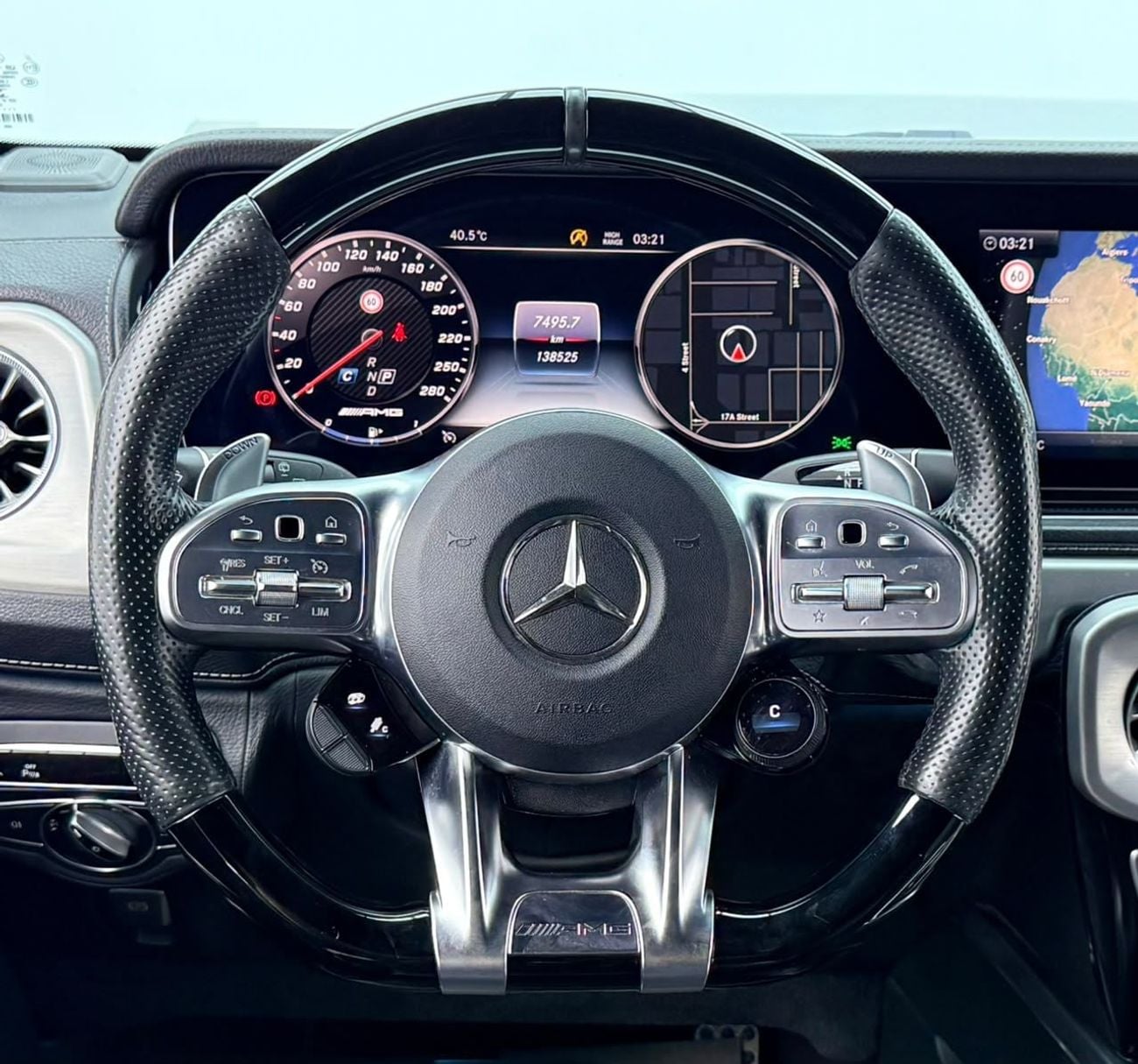 Mercedes Benz G63 AMG STANDARD