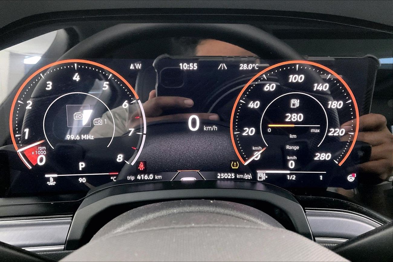 Volkswagen Touareg R-Line 3.0L 4WD R-Line | Guaranteed Warranty | 0 Down Payment