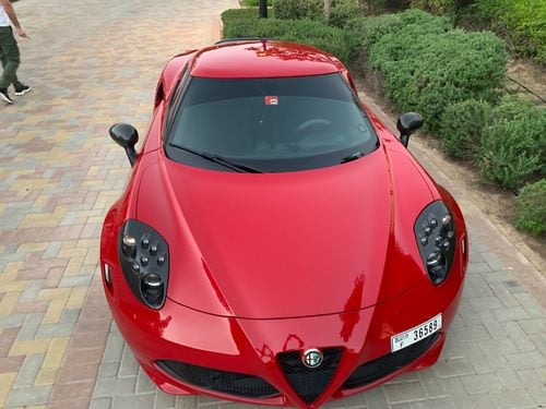 ألفا روميو 4C LAUNCH EDITION 1 of 100 cars built