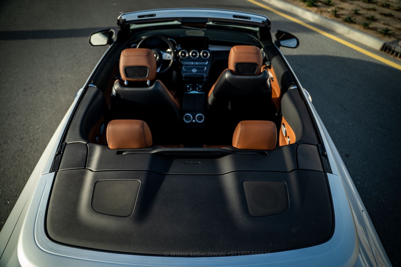 مرسيدس بنز C 300 كوبيه CONVERTIBLE , original paint, AMG line , FULL