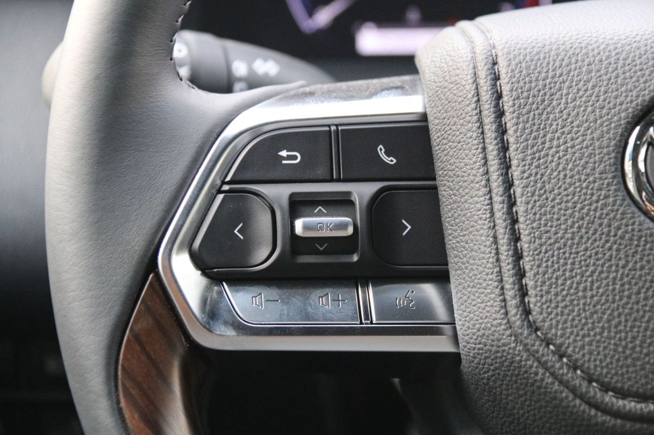 Toyota Land Cruiser Toyota Land Cruiser VX 2025 | 4L | Best Price