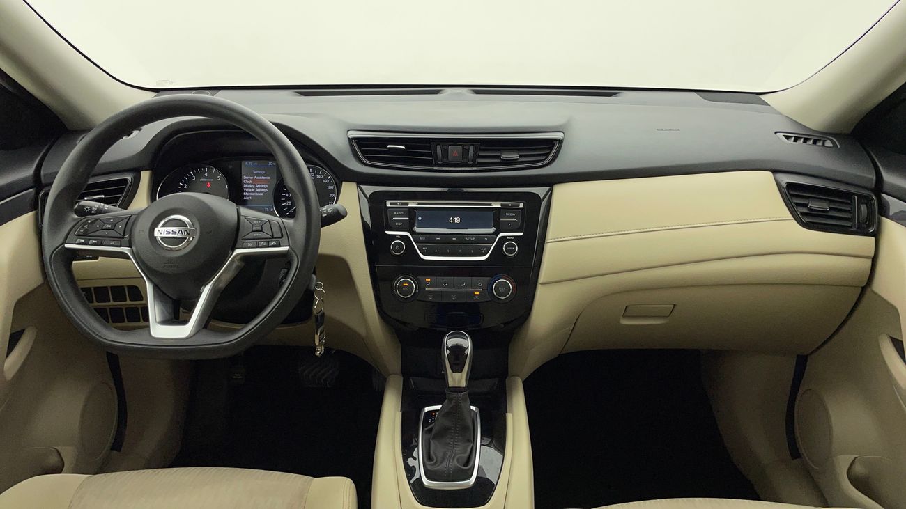 نيسان إكس تريل S 2.5 | بدون دفعة مقدمة | اختبار القيادة في المنزل