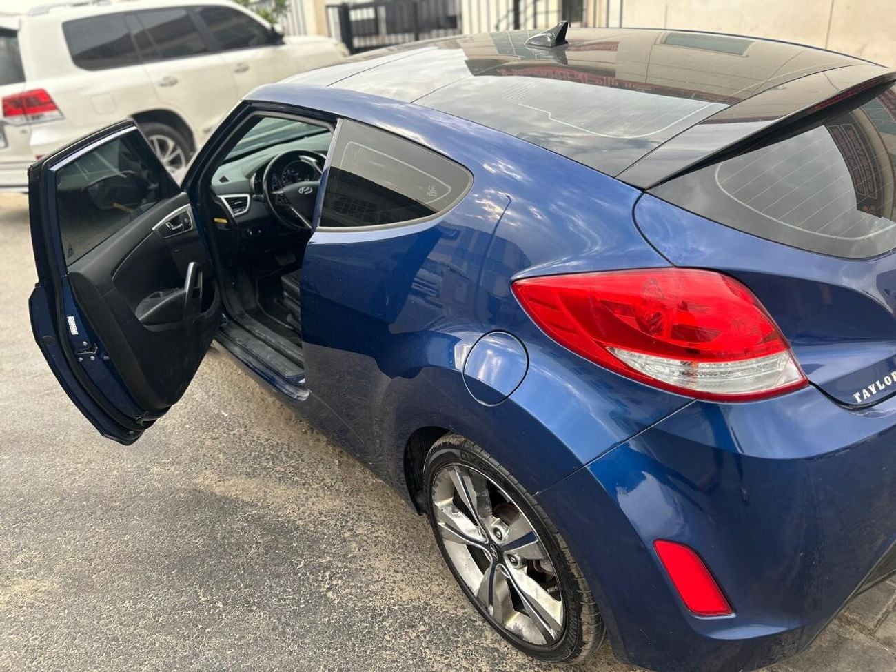 هيونداي فيلوستر GLS 1.6L