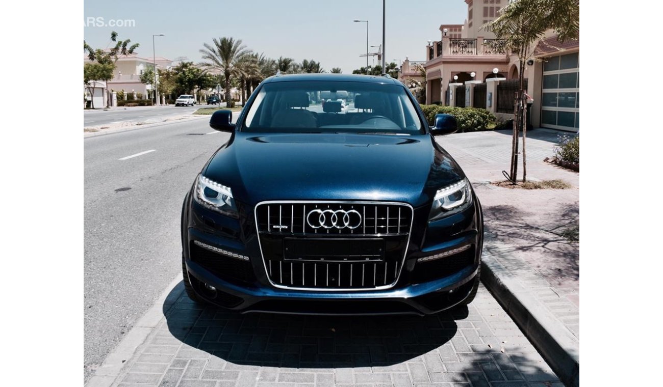 Audi Q7 S- line