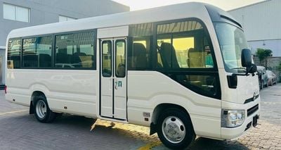 تويوتا كوستر 4.0L DIESEL 23 SEATER MANUAL TRANSMISSION