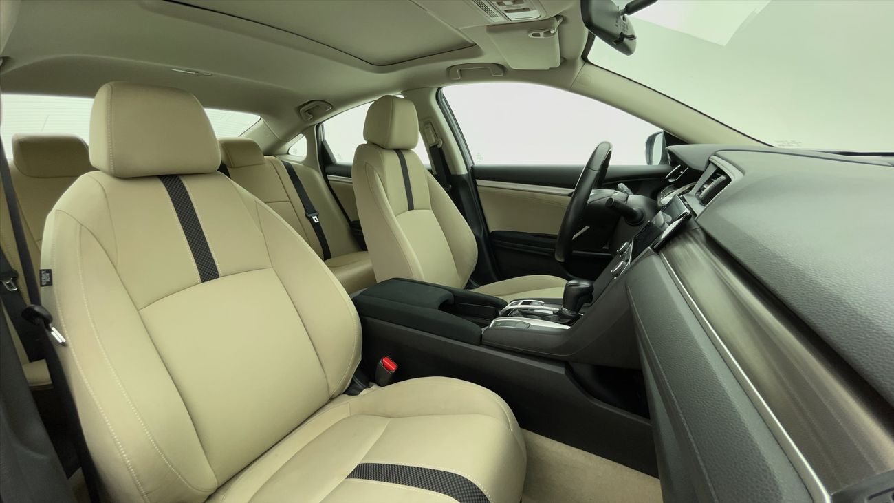 هوندا سيفيك EX 2 | بدون دفعة مقدمة | اختبار القيادة في المنزل