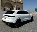 Porsche Cayenne STANDARD LOW MILEAGE + 1 YEAR SERVICE CONTRACT