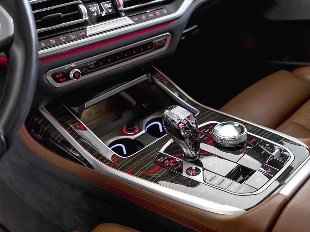 BMW X7 M50i 4.4L (530 HP) M50i 4.4L