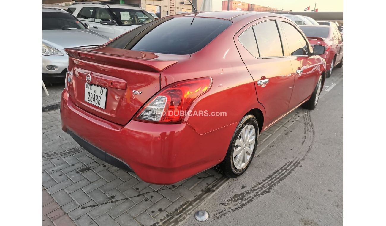 Nissan Versa