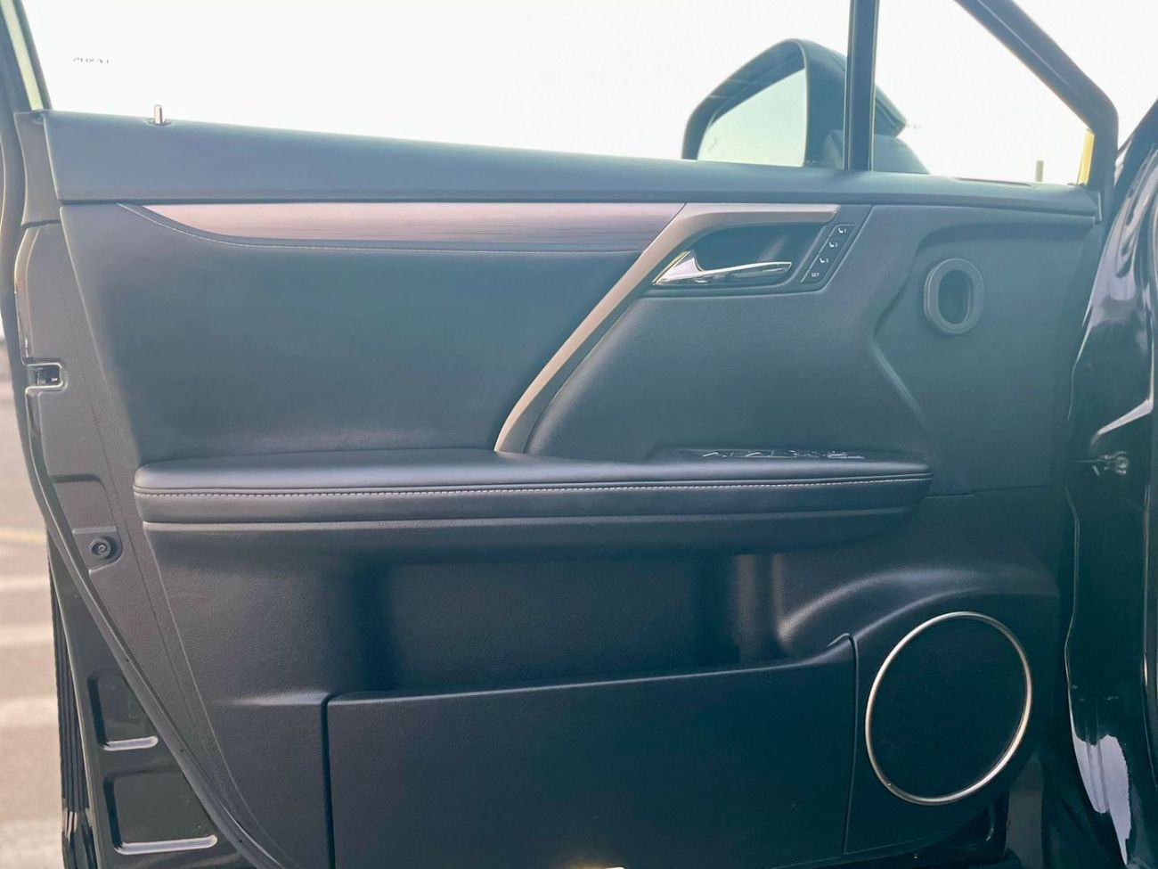 Lexus RX350 2020 Lexus RX350 F Sports Full Option - Specially Customized Without Sunroof - 4x4 AWD 3.5L V6 - Rad