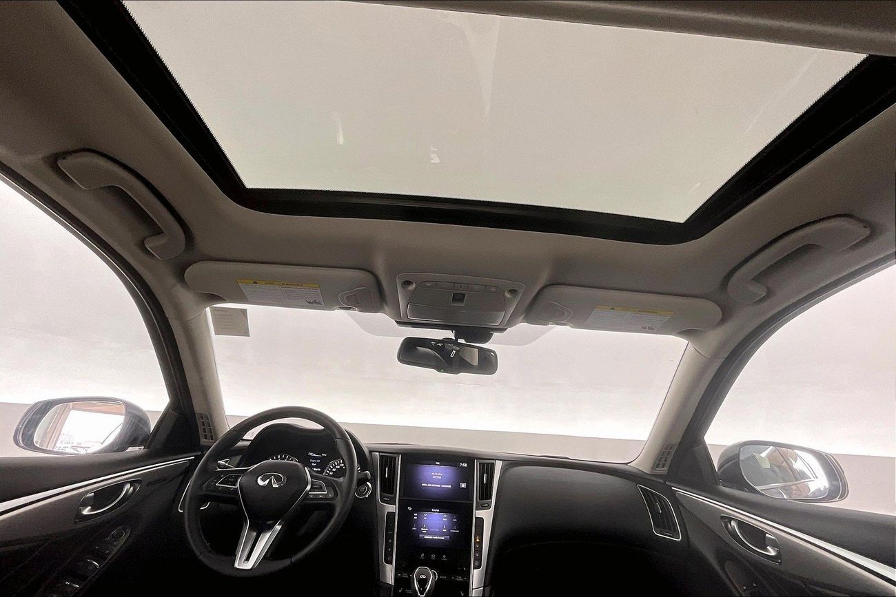 Infiniti Q50 Premium / Luxe | Guaranteed Warranty | 0 Down Payment