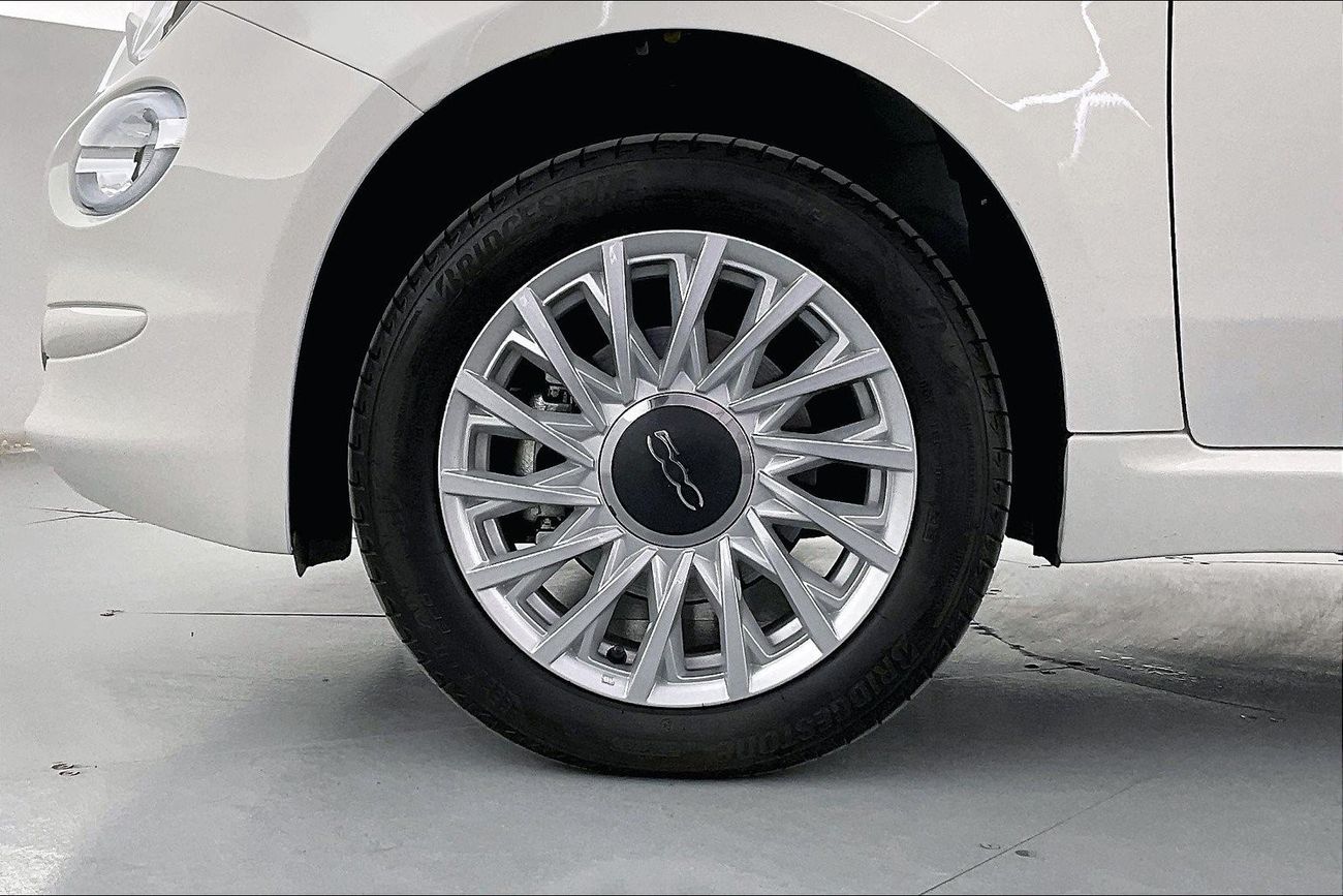 فيات 500 Standard | سنة ضمان مجانية | نسبة التمويل 1.99% | سياسة الإعادة بعد 7 أيام