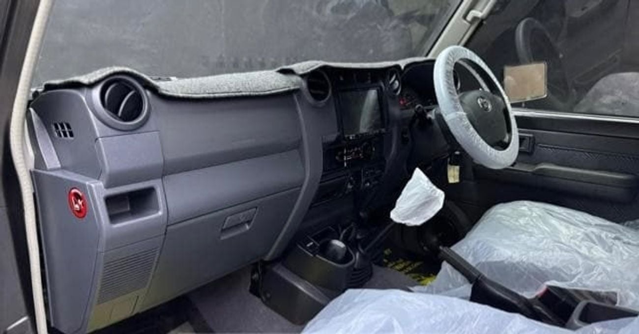 Toyota Land Cruiser Pick Up Double Cabin 2016 Model RHD Diesel Engine Full Option