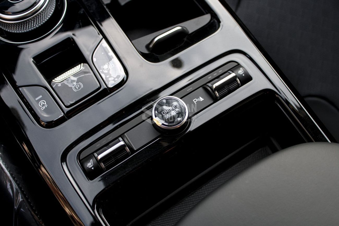 Kia K5 PREMIUM EDITION 1.5L TURBO PETROL AT 2025MY