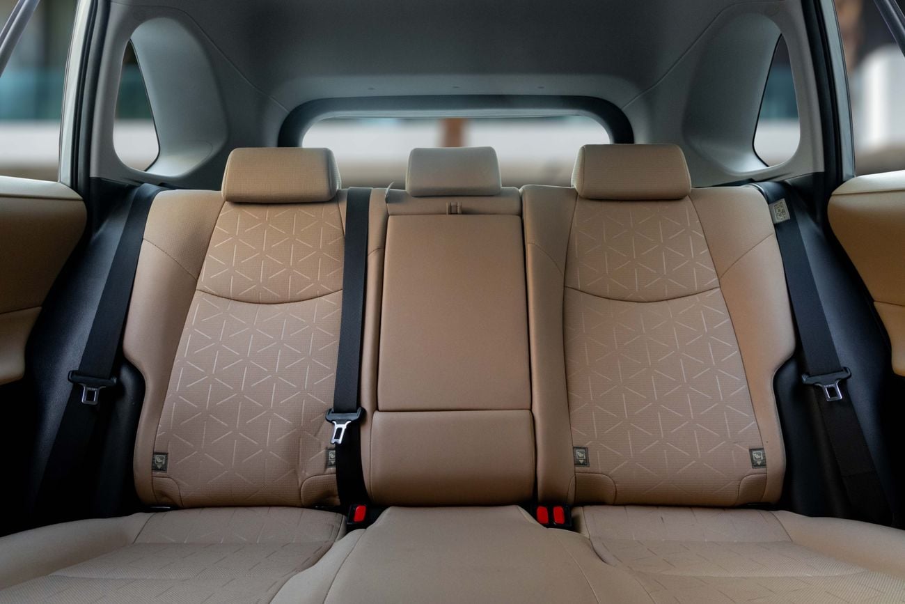 تويوتا راف ٤ Rav 4 VX | 2,057 P.M | 0% Downpayment | TOYOTA MAINTAINED PRESTINE CAR!