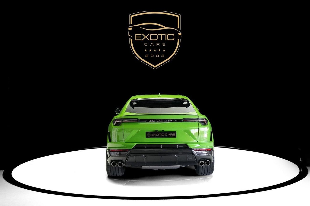 لامبورغيني اوروس PERFORMANTE