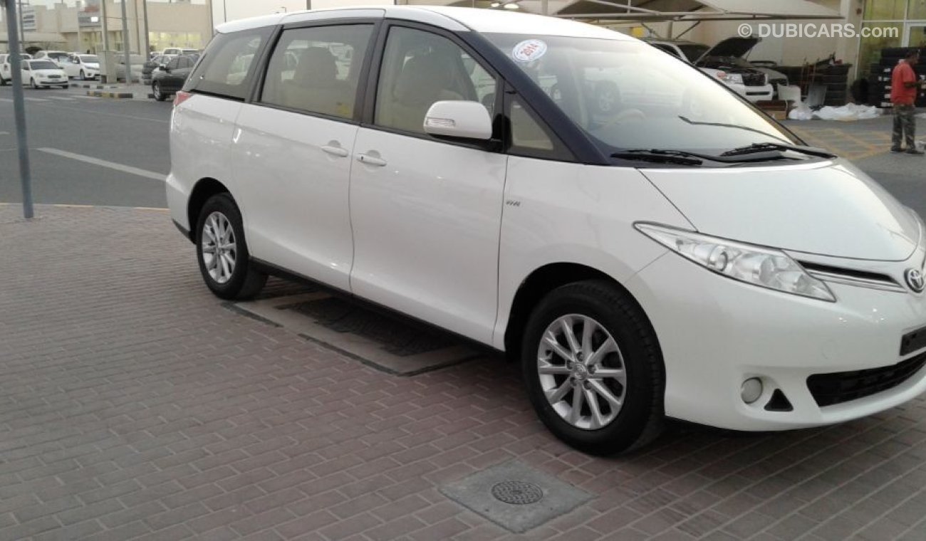 Toyota Previa Toyota previa 2015 white no paint no accident