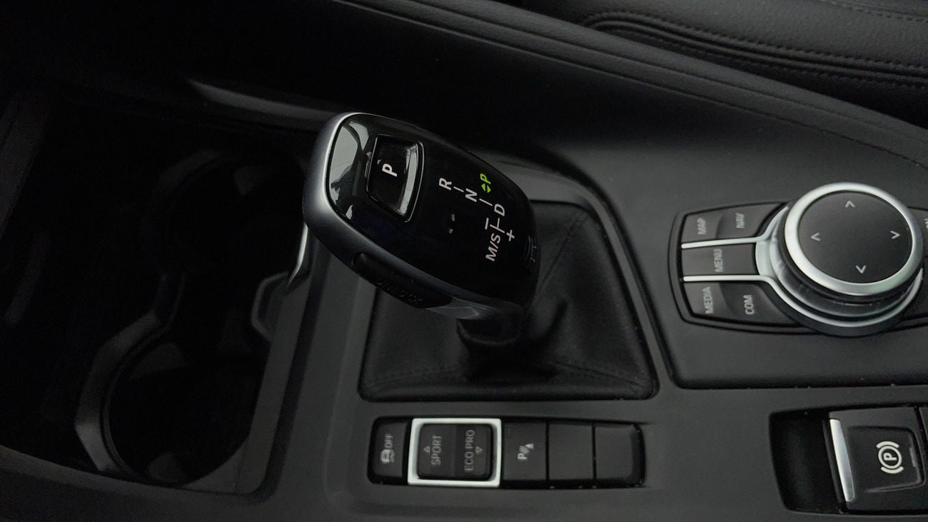 بي أم دبليو X1 SDRIVE 20I EXCLUSIVE 2 | بدون دفعة مقدمة | اختبار القيادة في المنزل