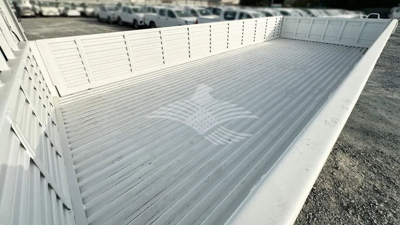 إس إم إل إيسوزو سمراٹ T3500 ترک SML ISUZU Samrat T3500 Truck 3.5L 4x2 LHD Diesel MT