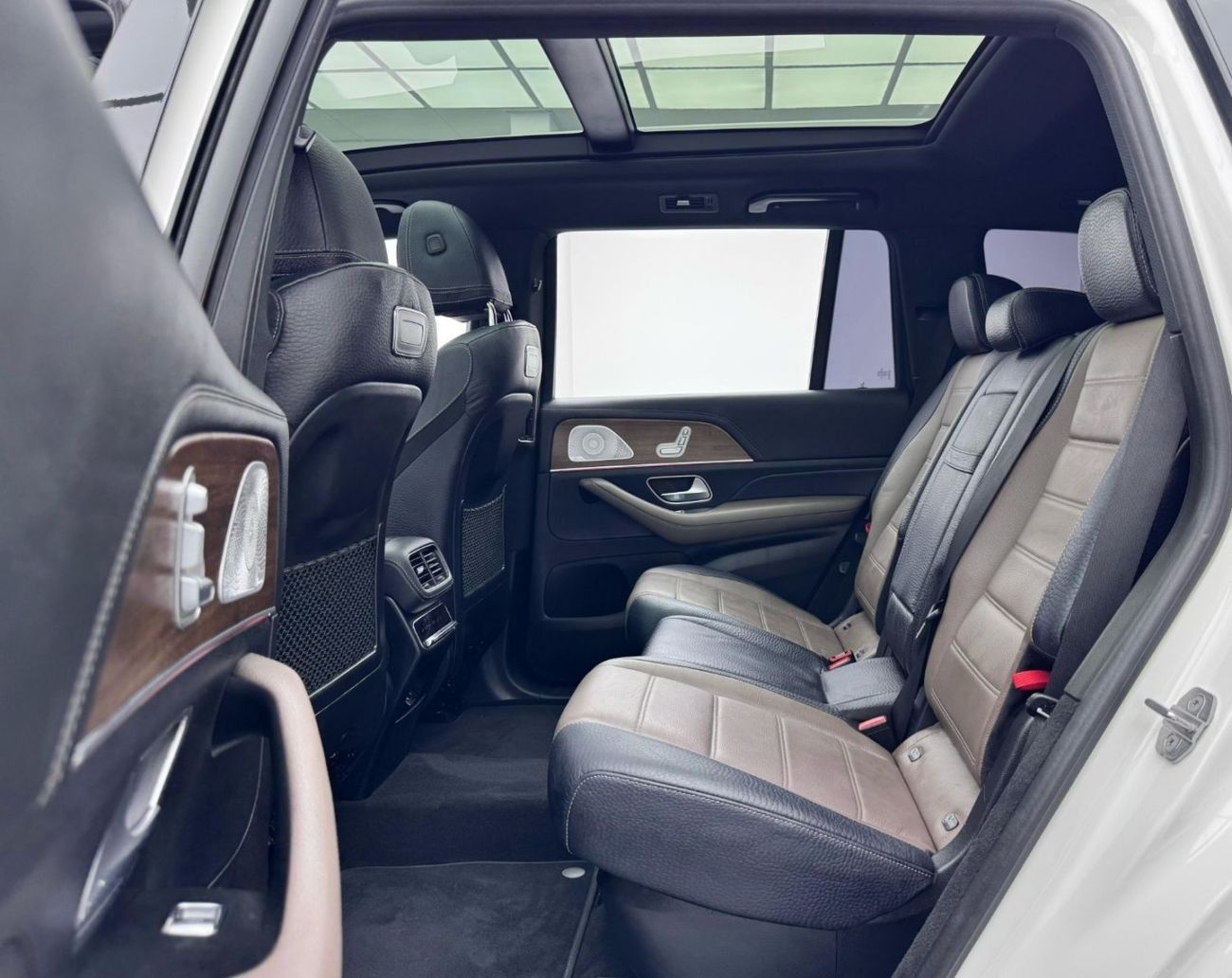 Mercedes-Benz GLS 450 2019 Mercedes-Benz GLS 450 4MATIC, 1 Year Warranty, Full Service History, GCC