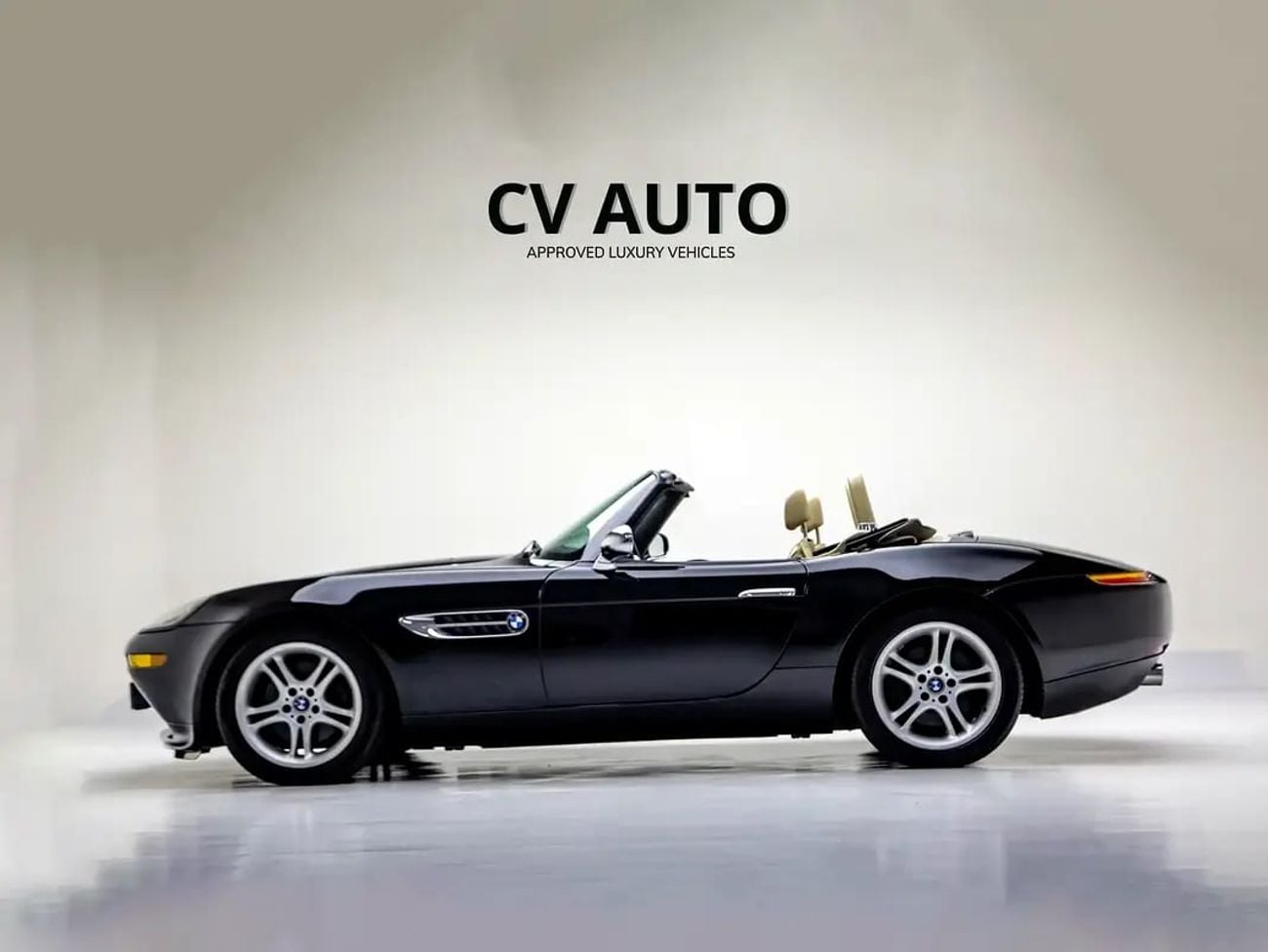 BMW Z8 MW | | GCC Spec Manual Transmission - Classic Roadster