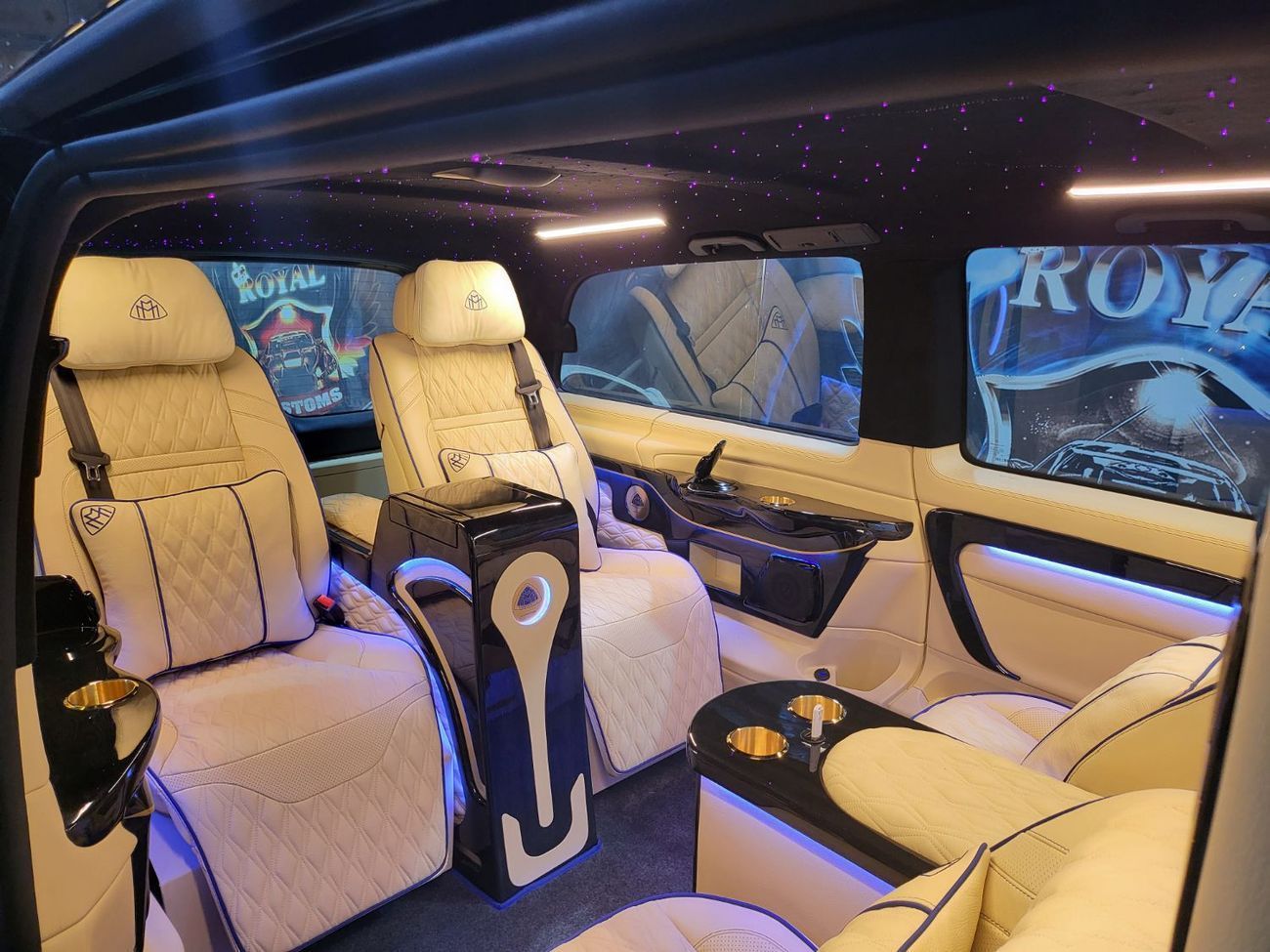 Mercedes-Benz V 300 “LUMA” – 1 Of 5 CONCEPT - Handcrafted by ROYAL CUSTOMS in Dubai (Since 2009)