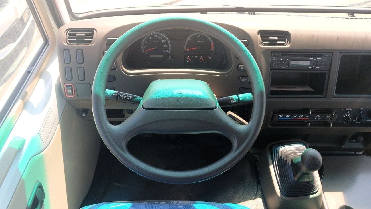 ميتسوبيشي روزا Mitsubishi ROSA 4.2L Diesel 29-Seat 2024YM