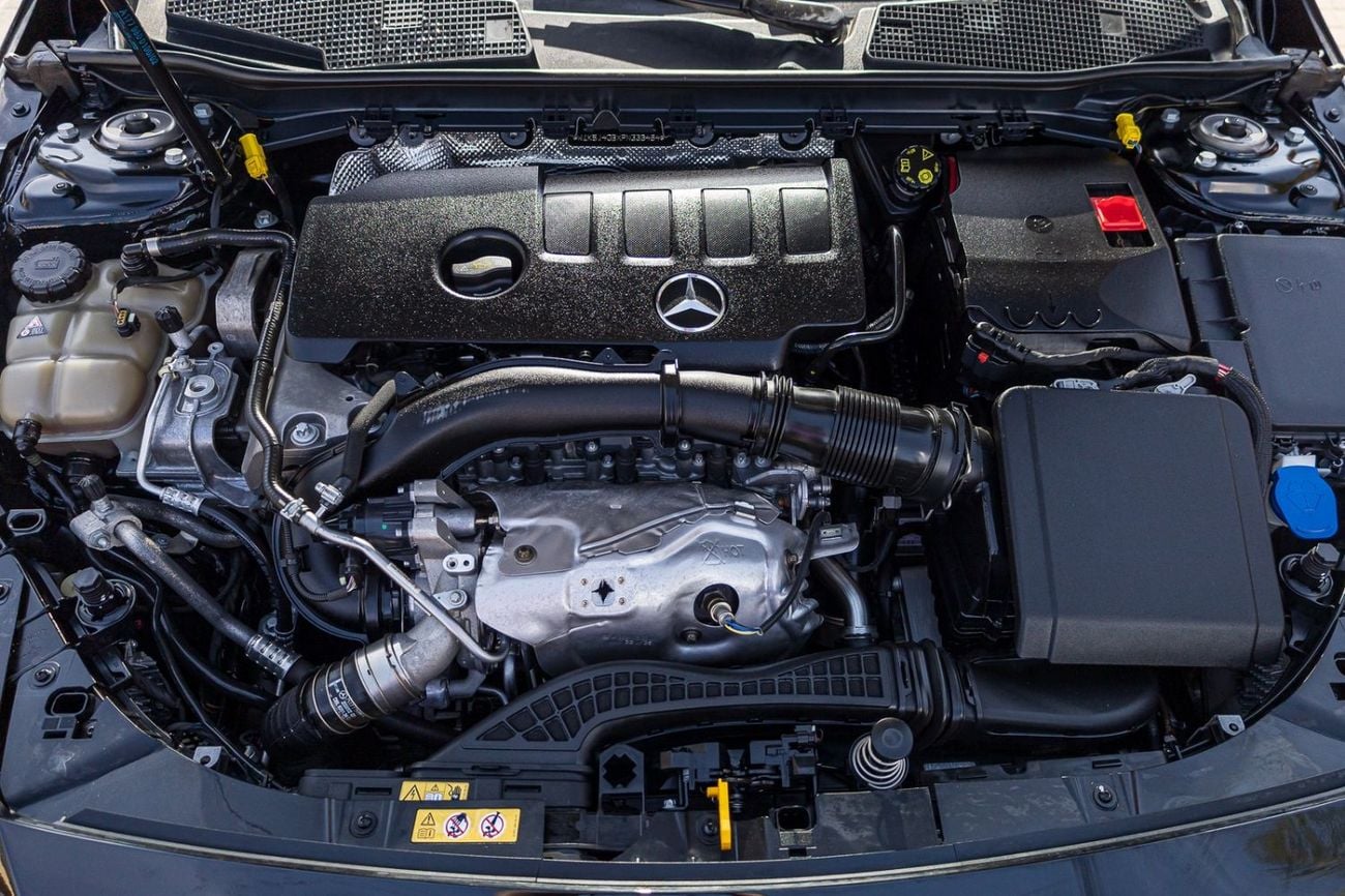 Mercedes Benz CLA250 Mercedes-Benz CLA 250 2023 GCC | | Agency Warranty | Service Contract