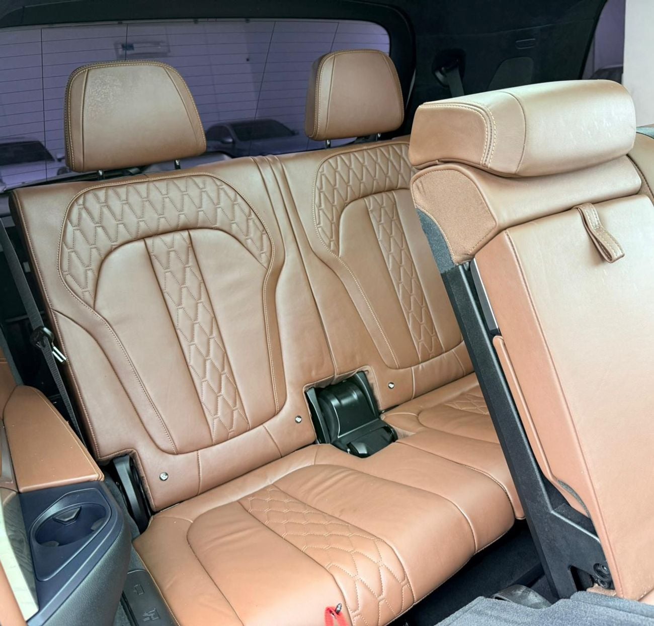 بي أم دبليو X7 2020 BMW X7 xDrive40i M-Sport, Warranty, Full BMW Service History, 7 Seater, Fully Loaded, GCC