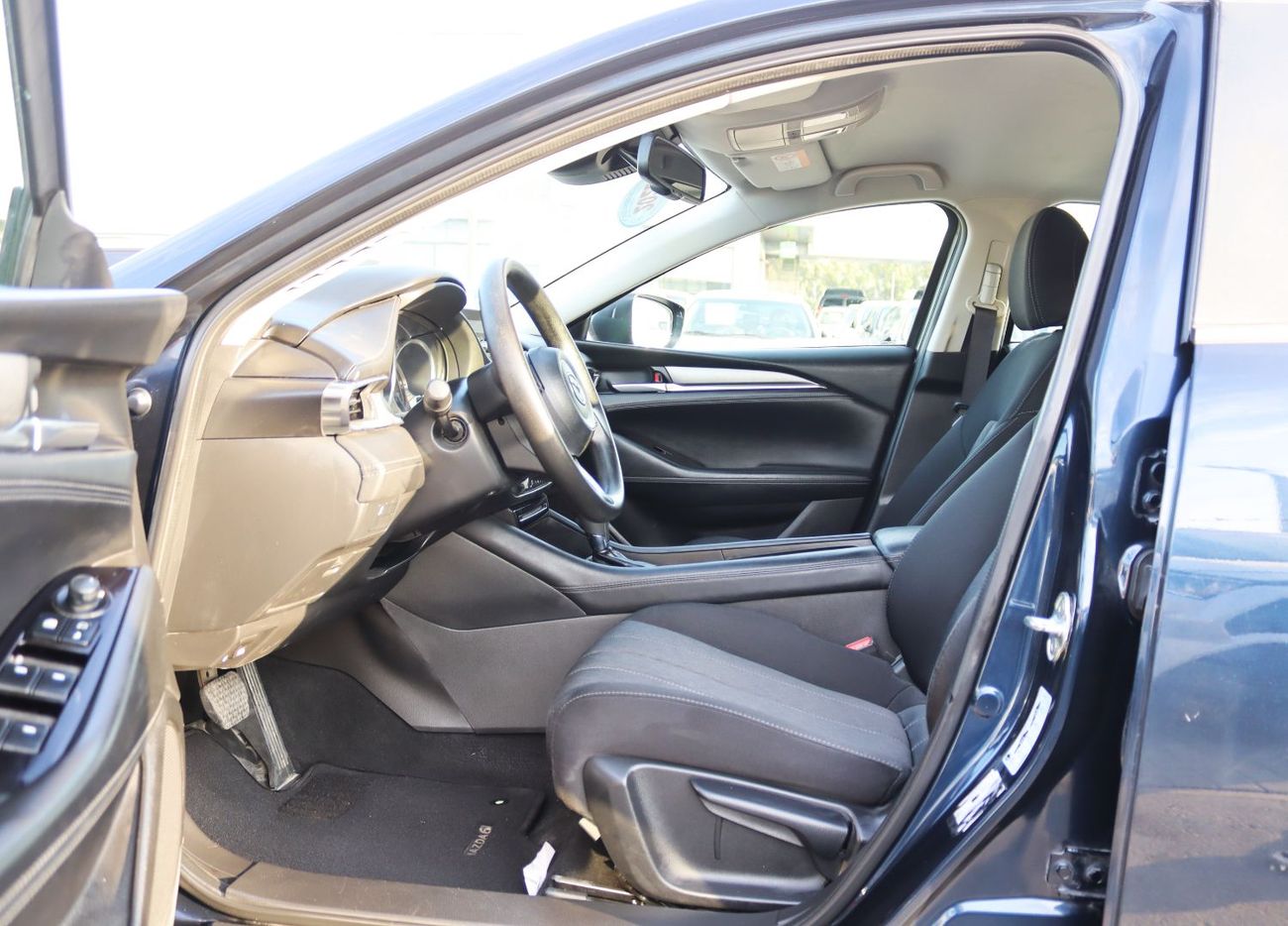 مازدا 6 مازدا 6 - 2022 - خليجى - بدون حوادث - محرك 2.5L- ممشى قليل - بحاله ممتازه