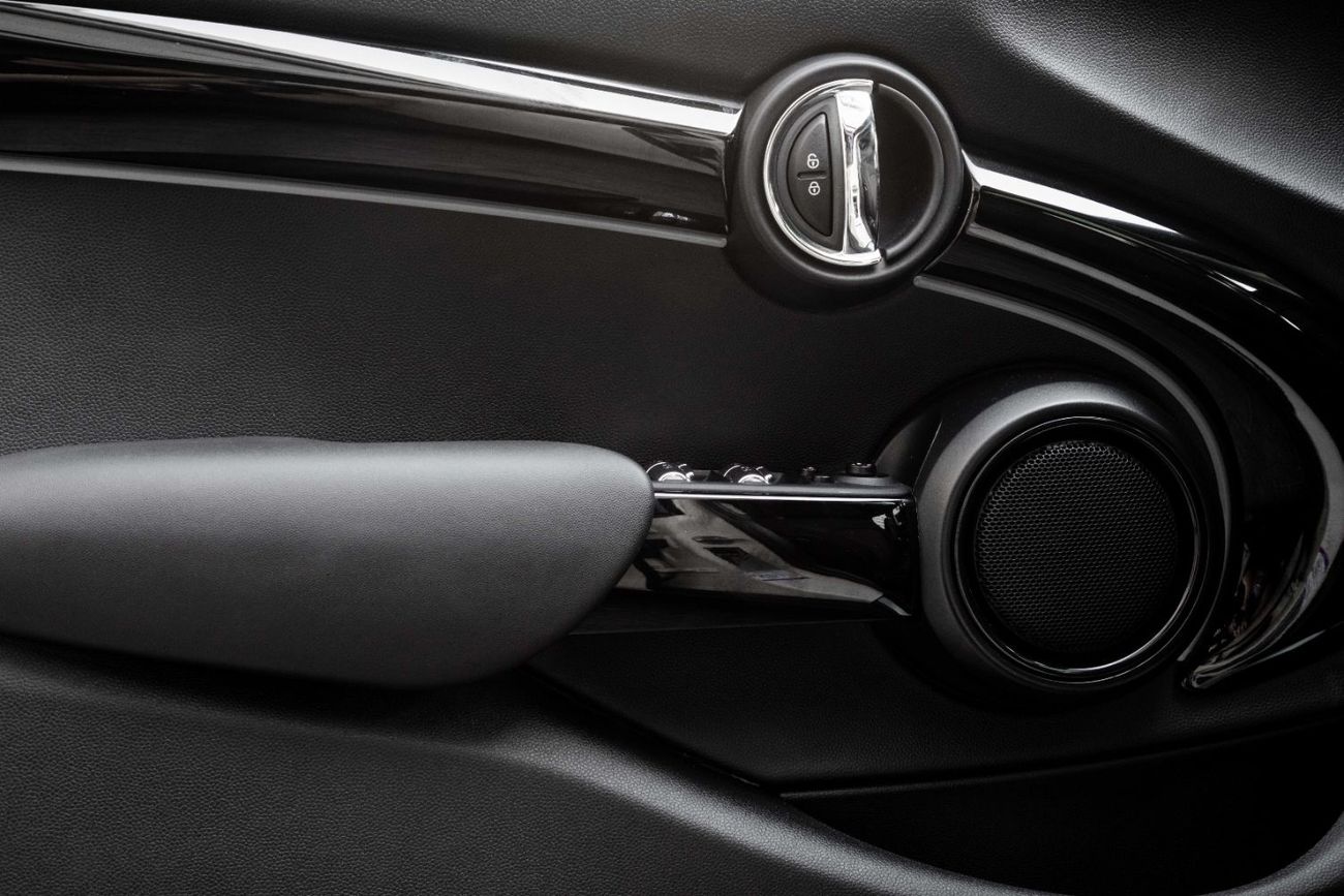 ميني كوبر | 1,567 P.M  | 0% Downpayment | Immaculate Condition!