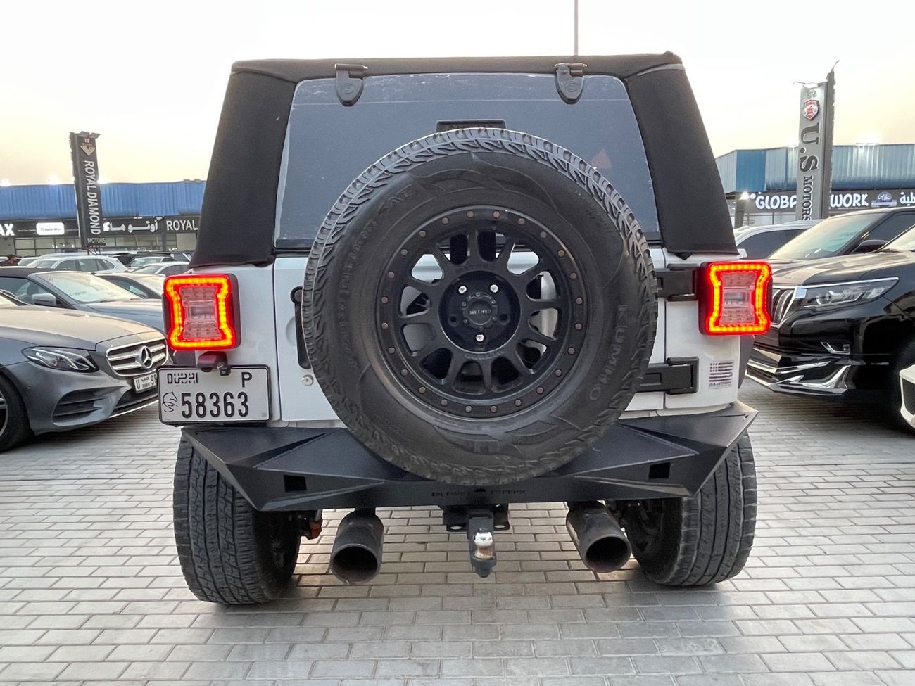Jeep Wrangler Sport 3.6L A/T