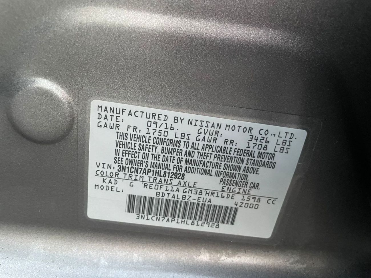 Nissan Versa 2017 Nissan Versa (Sunny) SV 1.5L V4 MidOption  Economical