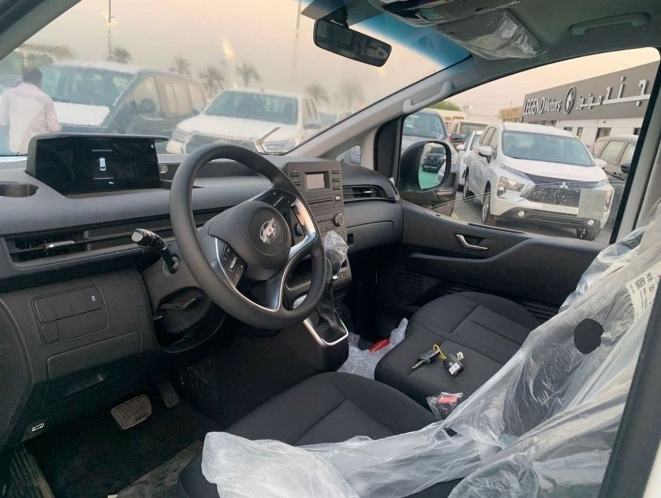 Hyundai Staria 3.5L PETROL, GCC, AUTOMATIC, CARGO, 2026