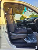 تويوتا هيلوكس SR5 WIDE BODY / 2.4L V4 DIESEL M/T / DVD CAMERA / PUSH START / FULL OPTION (CODE # HDMH2)