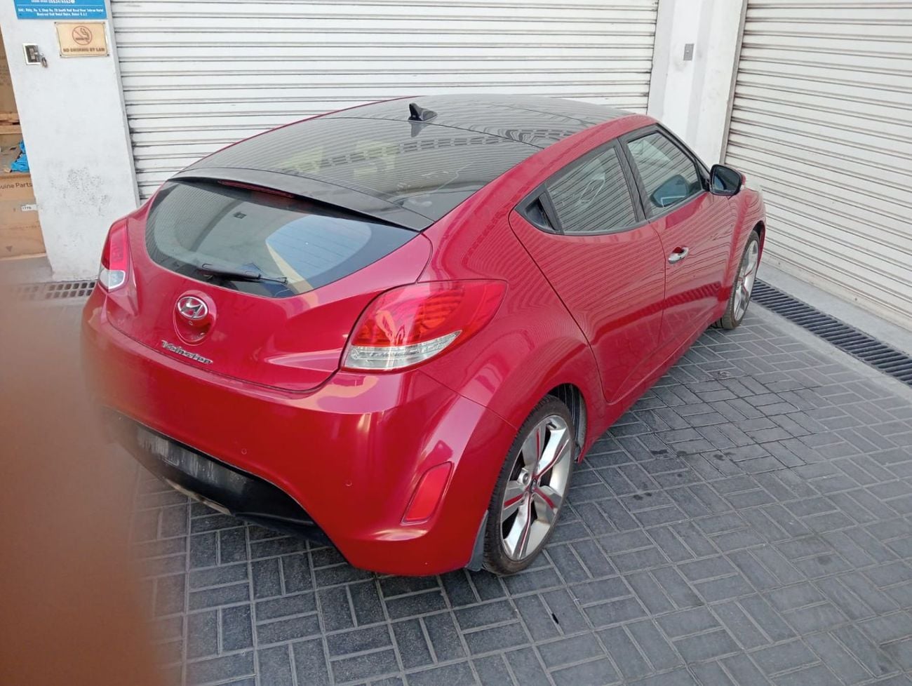 Hyundai Veloster TOP