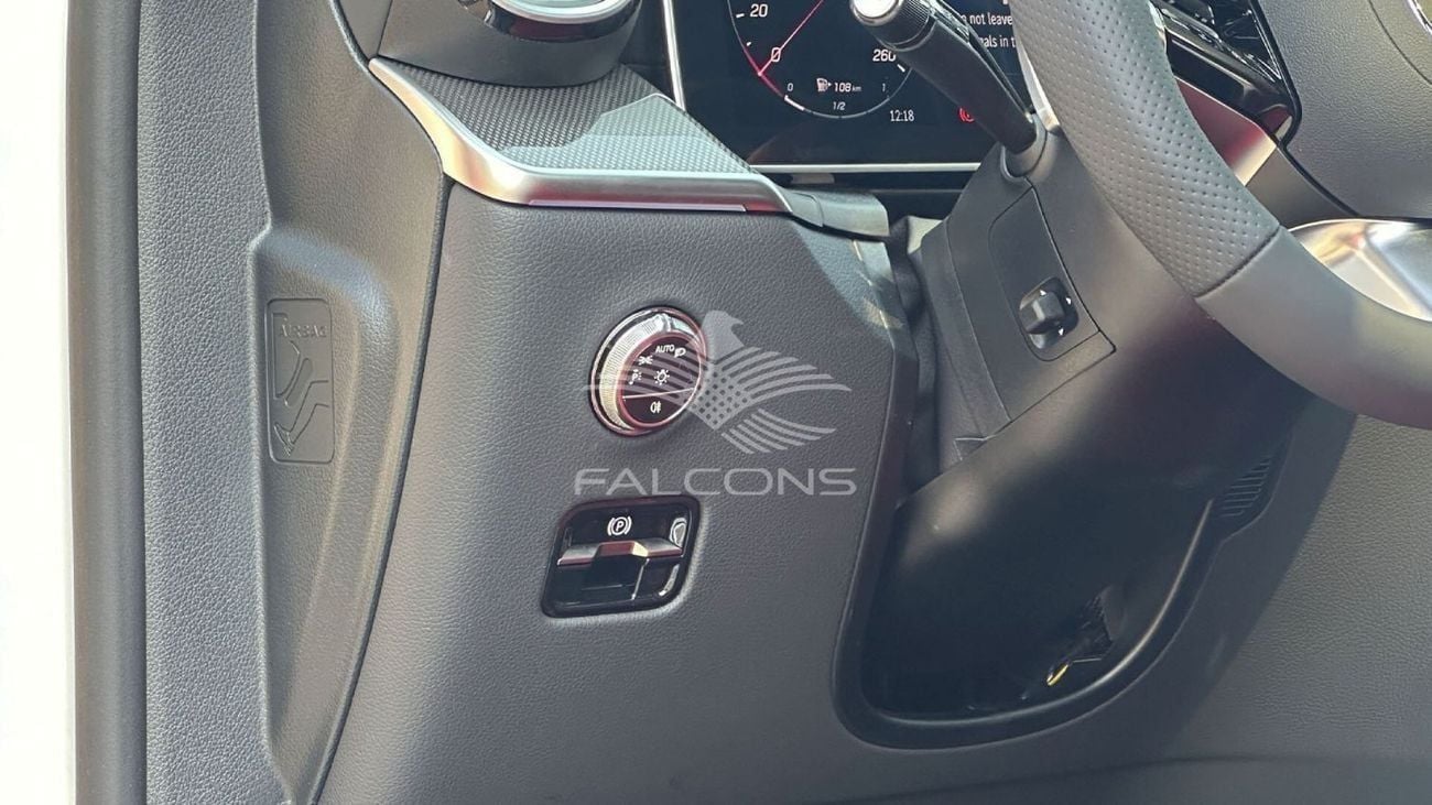 Mercedes-Benz GLC 200 Mercedes-Benz GLC 2.0L 4MATIC Coupe AT #GLC03