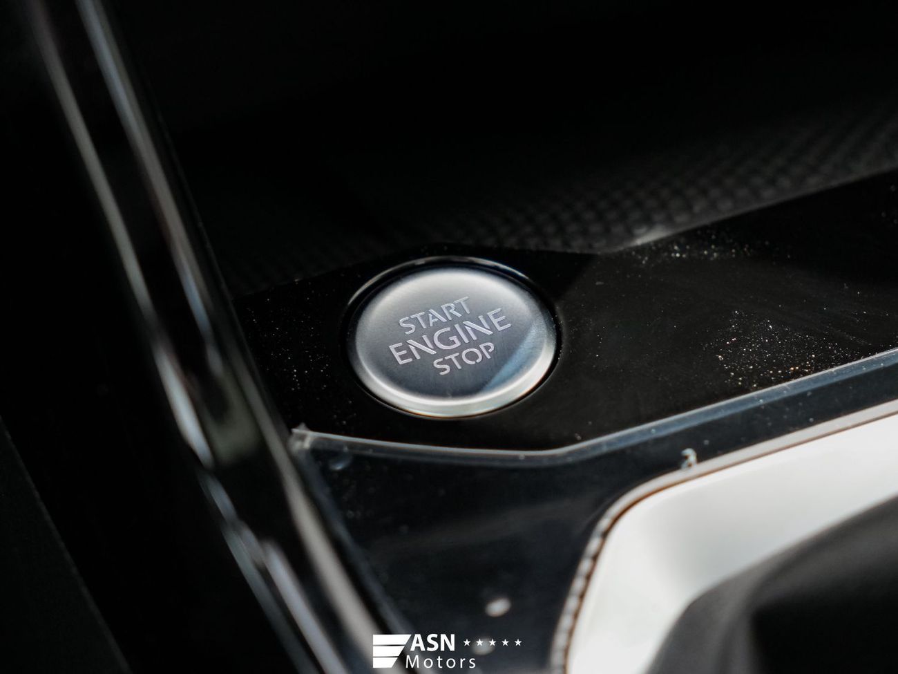 فولكس واجن T ROC 300 TSI Nardo 2025 (Export Price)