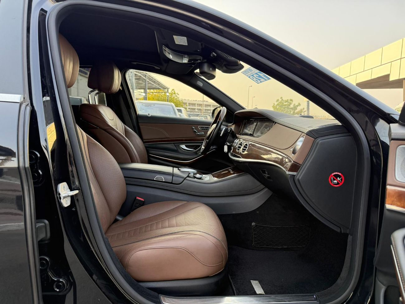 مرسيدس بنز S 550