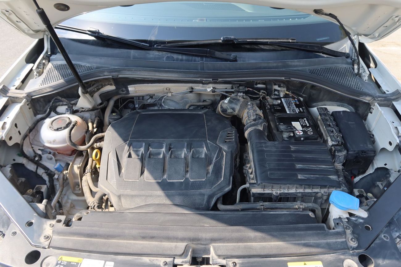 فولكس واجن تيجوان SE 2.0L