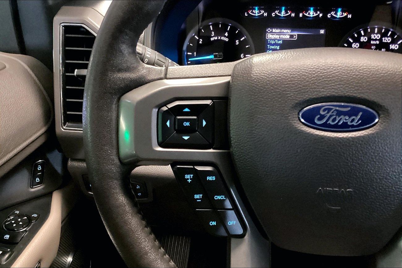 Ford Expedition XLT Standard | Guaranteed Warranty | 0 Down Payment